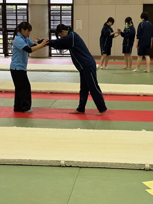 071029　エンジョイスポーツ器械体操05